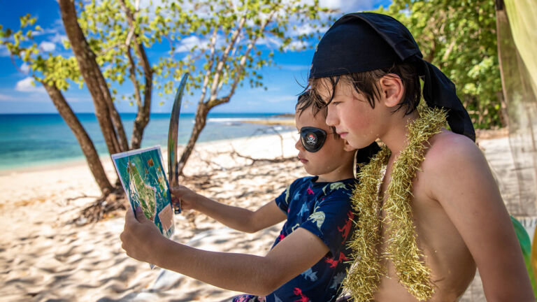 Kids' Treasure Hunt on Frankland Island