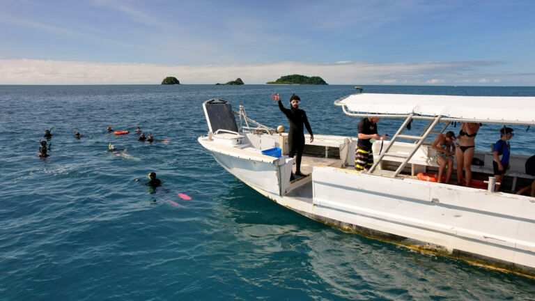 frankland-islands-reef-tours-adventure-snorkel-safari